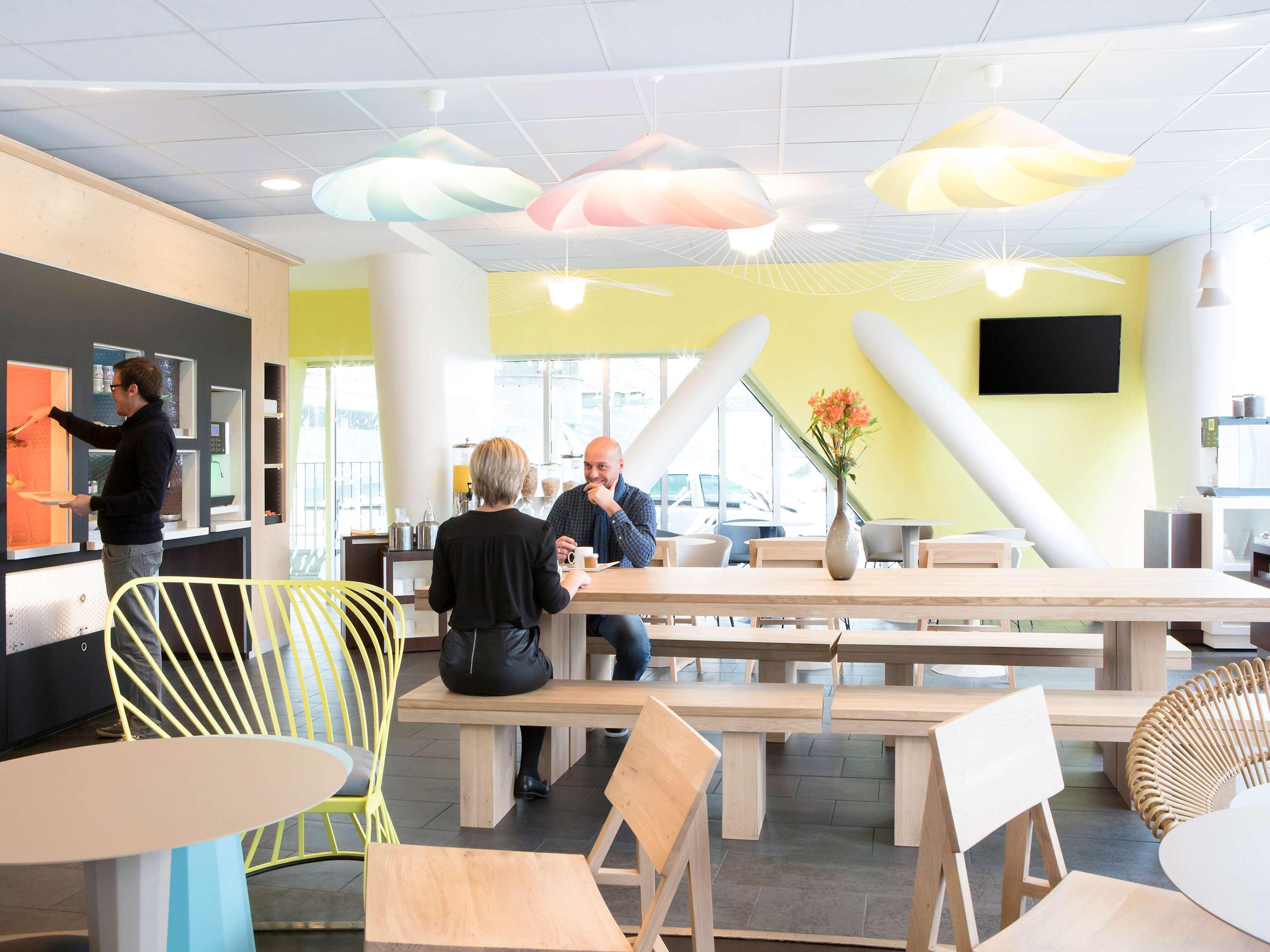 Novotel Suites Gare Lille Europe Nord-Pas de Calais - Lille visuel 1/5 Novotel Suites Gare Lille Europe Nord-Pas de Calais - Lille visuel 1/5