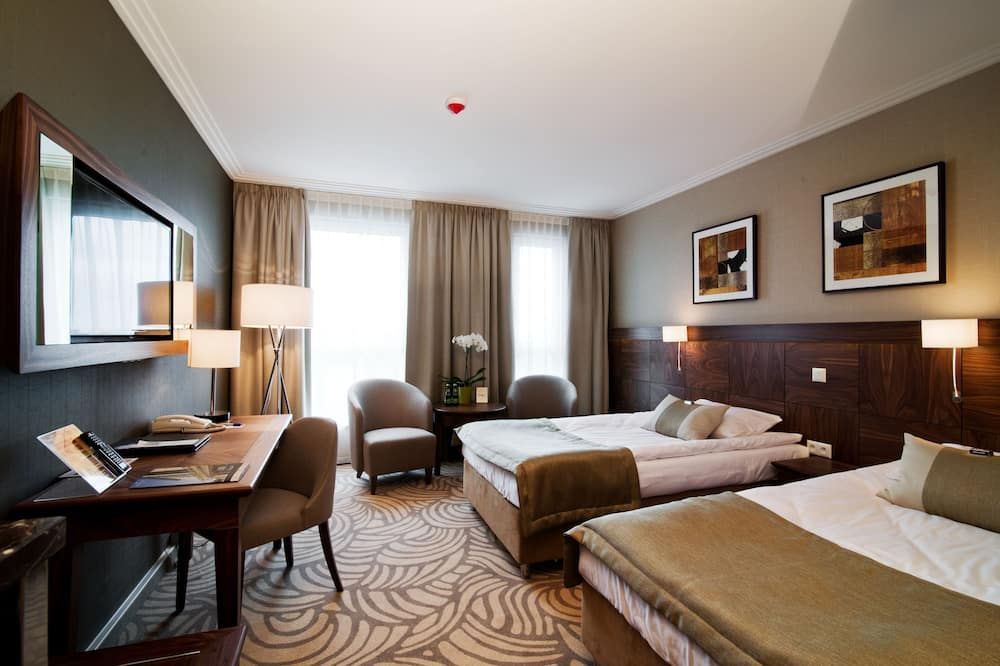 Airport Hotel Okęcie