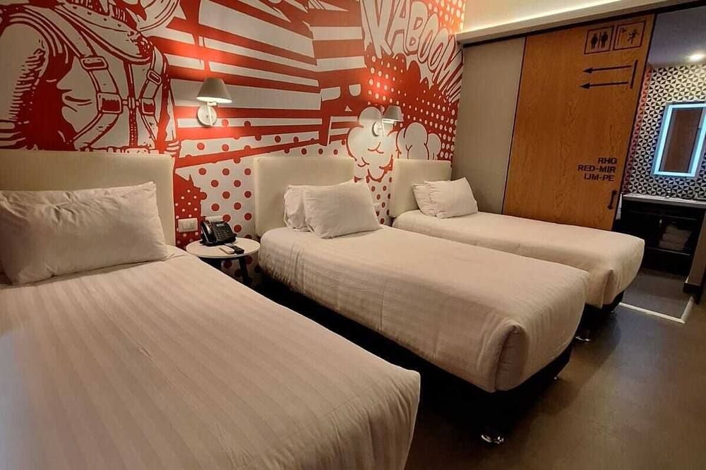 Radisson RED Miraflores