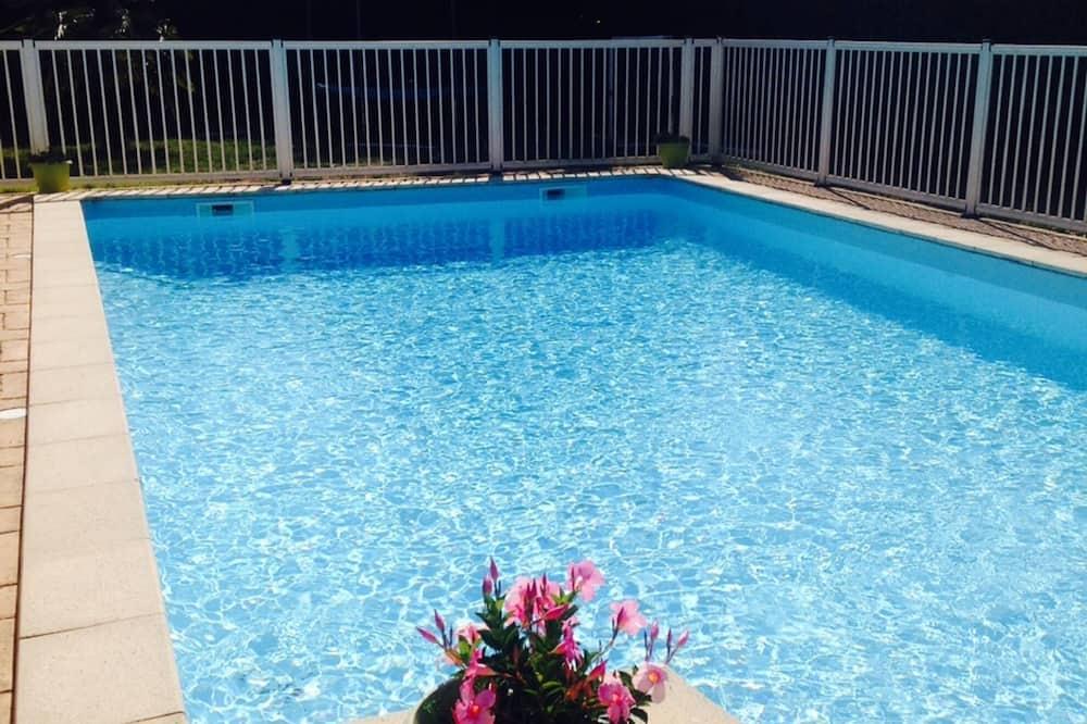 Rent villa with Pool 4/5 people heart of the Arcachon basin Aquitaine - Mios visuel 1/5 Rent villa with Pool 4/5 people heart of the Arcachon basin Aquitaine - Mios visuel 1/5
