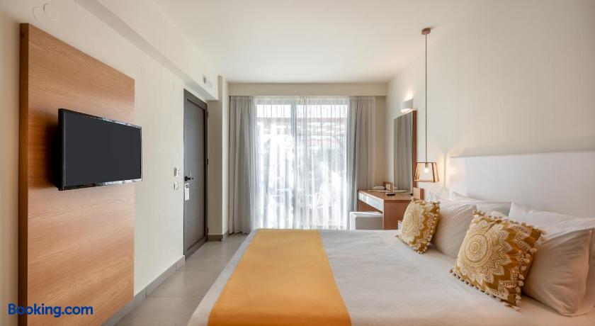 booking-4624765-526966911-550427 Airis Boutique & Suites