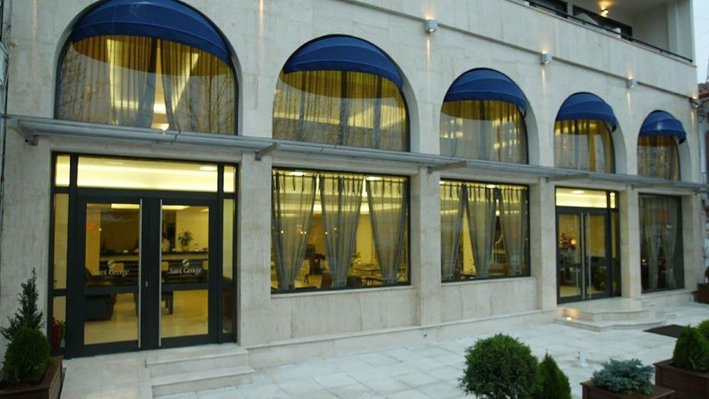 Saint George Hotel — image 1 of 1