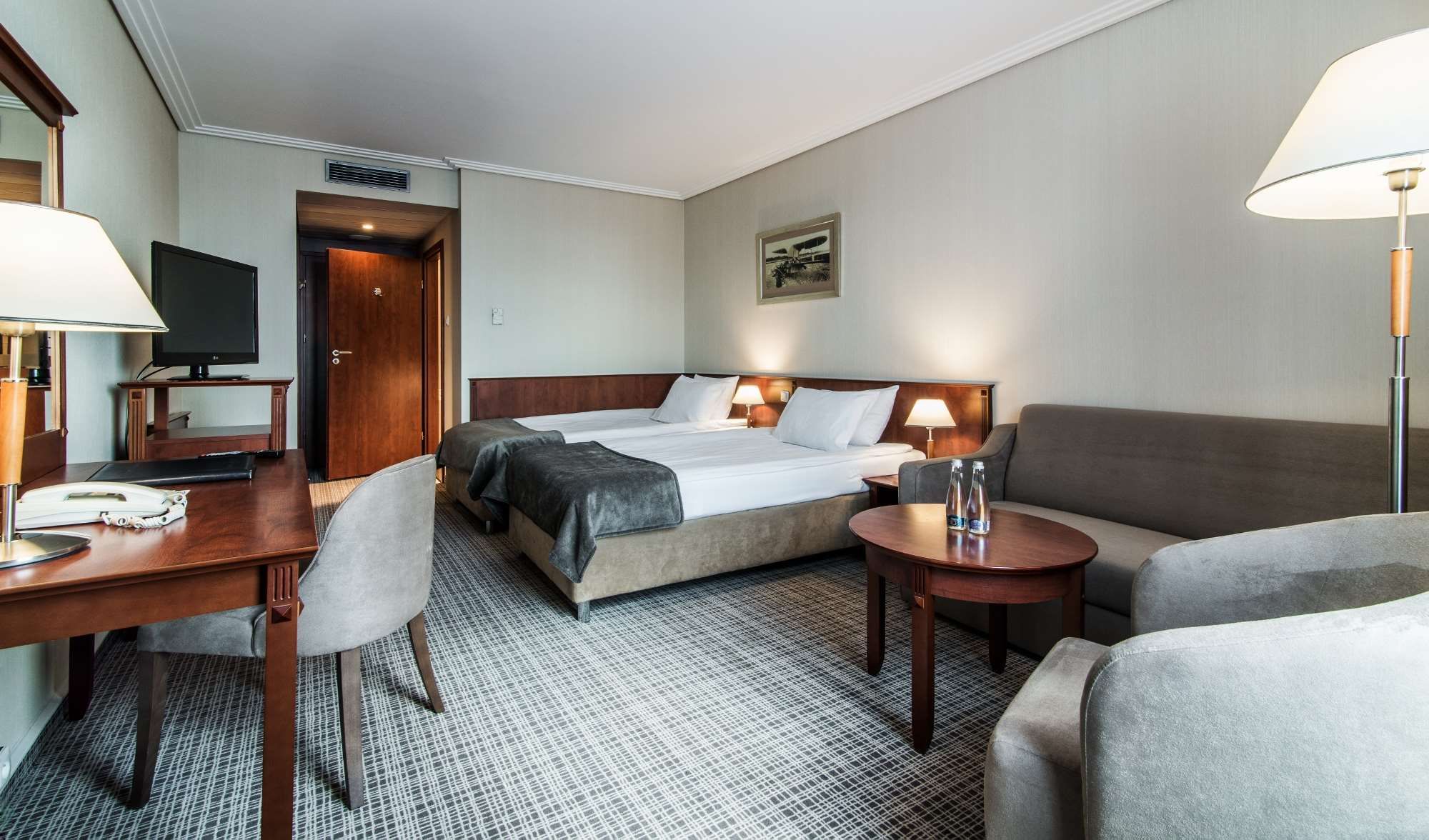 Airport Hotel Okęcie