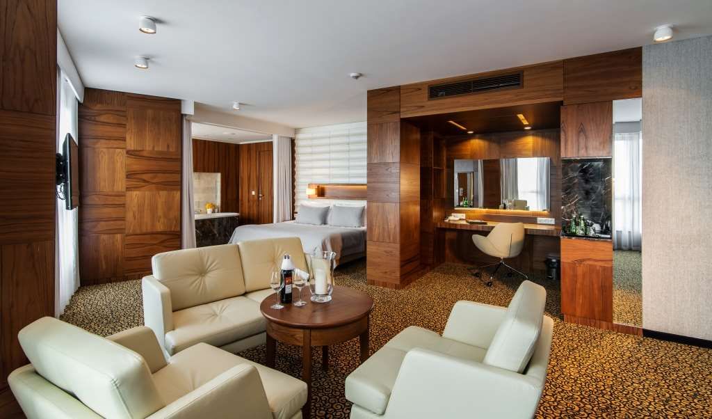 Airport Hotel Okęcie