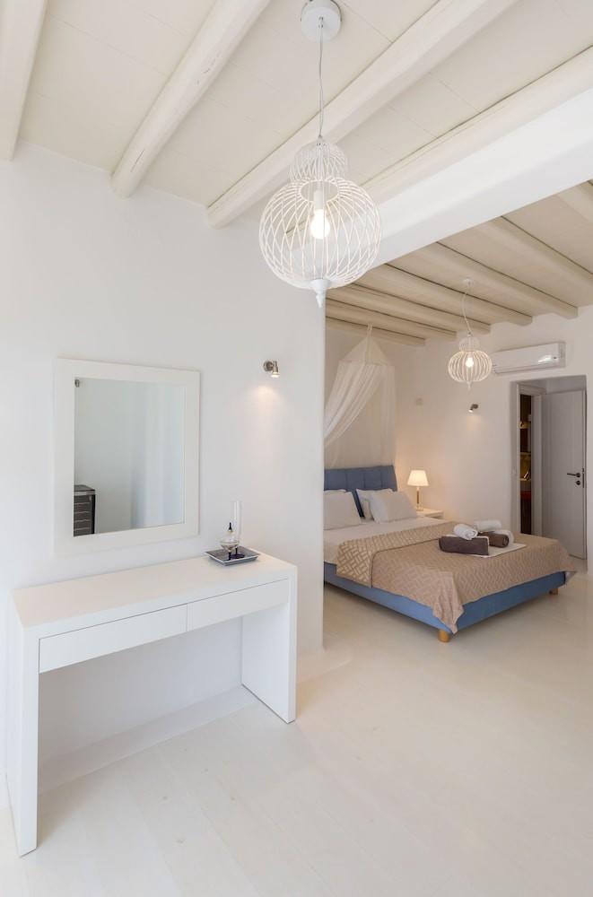 sembo-3940958-ddec98-868583 Lyra Villas Mykonos