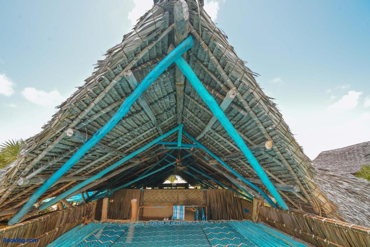 booking-8551476-473159952-513180 Kizingo Beach Eco Lodge