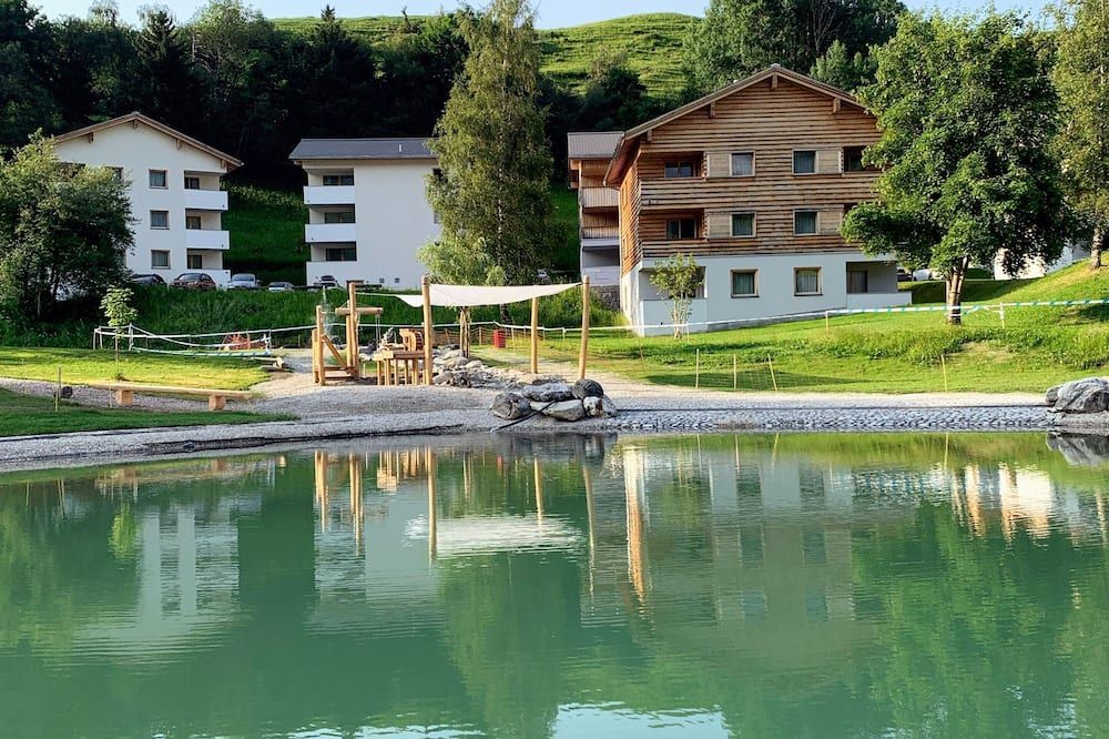 Pradas Resort Brigels — image 1 of 1