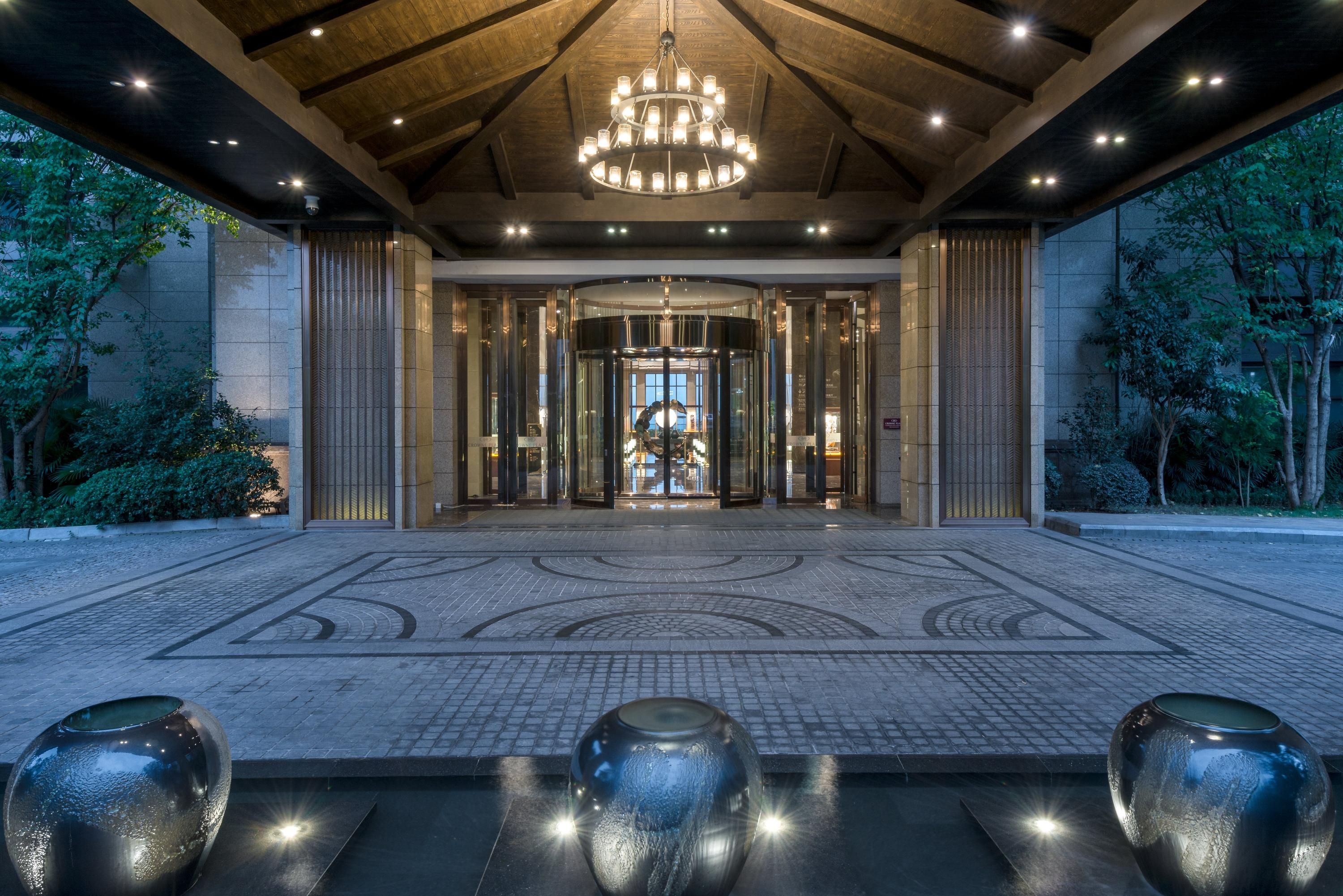 Crowne Plaza Chongqing New North Zone by IHG