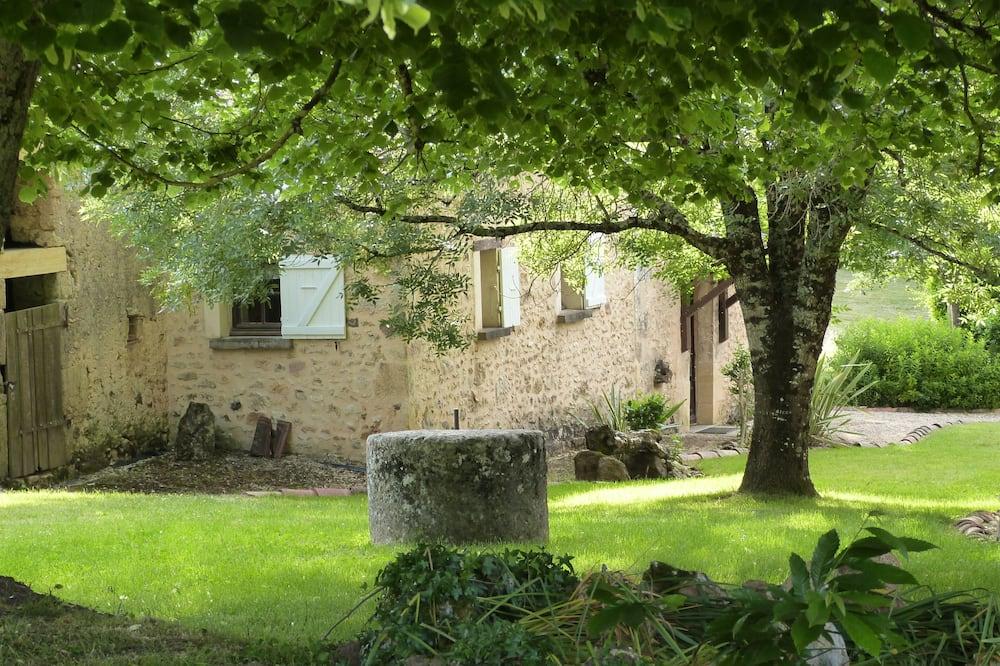 Cottage Roussille in Mompazier Aquitaine - Monpazier visuel 1/5 Cottage Roussille in Mompazier Aquitaine - Monpazier visuel 1/5