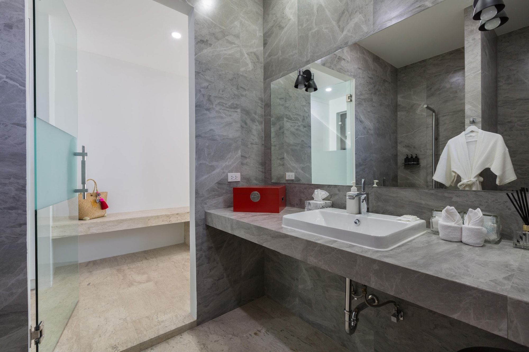 Skye Beach Hotel - Koh Samui