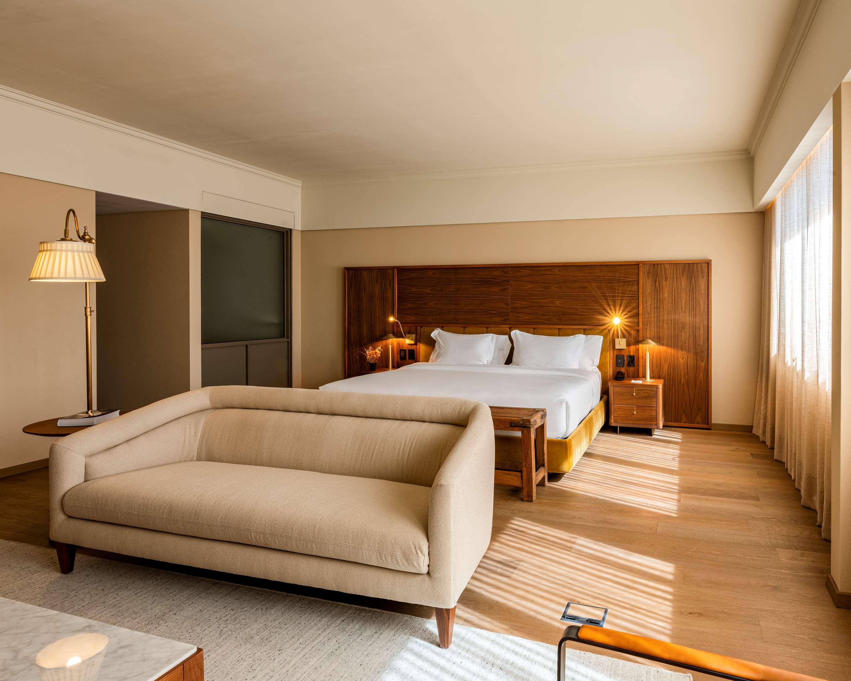 ice-1070338818-97847392-475573 Hotel Costanero Montevideo - MGallery