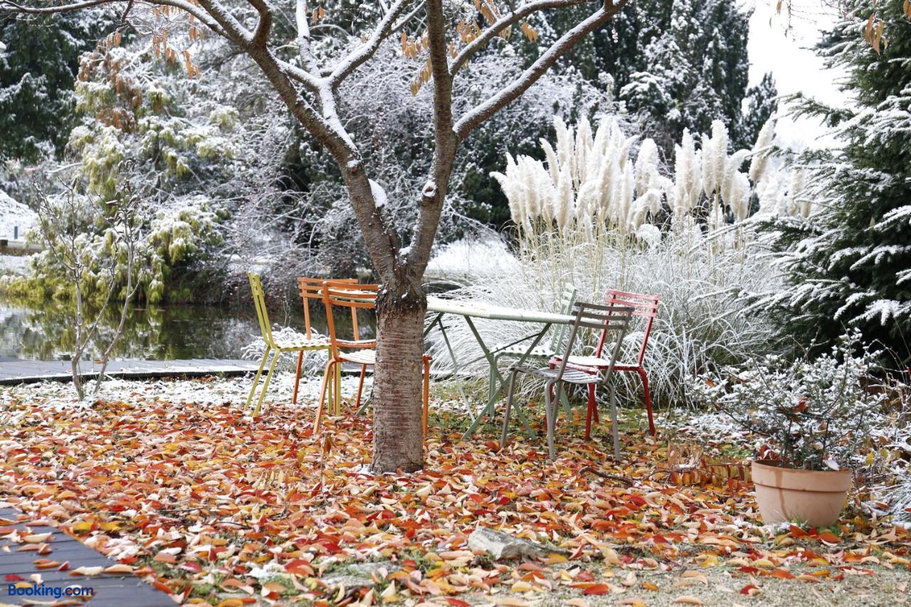 booking-555360-428518397-118574 Schloss Schönau