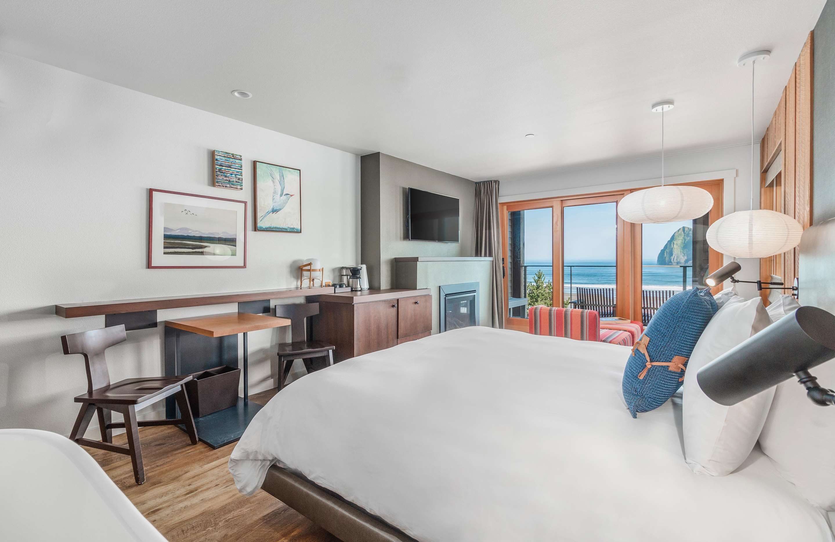 Headlands Coastal Lodge & Spa