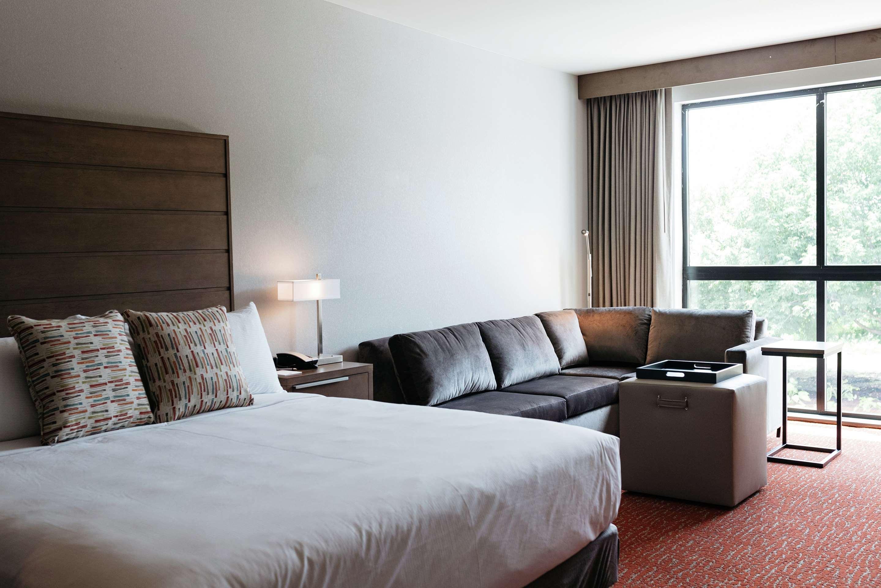 ice-5272565-100075673-660352 Revel Hotel Des Moines Urbandale, Tapestry Collection By Hilton