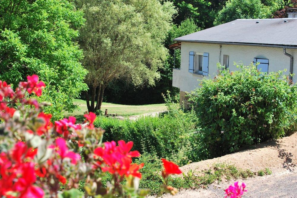 Gîte Du Mas De Barthe 4 Stars, 3 Ears Gites De France Midi-Pyreneën - Saint-Geniez-d'Olt visuel 4/5 Gîte Du Mas De Barthe 4 Stars, 3 Ears Gites De France Midi-Pyreneën - Saint-Geniez-d'Olt visuel 4/5