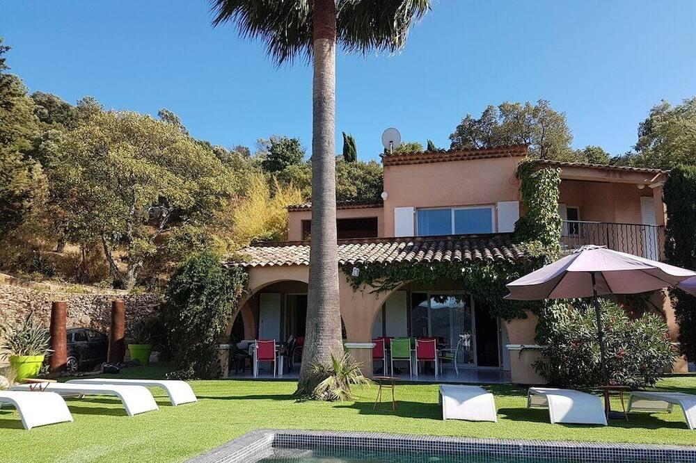 Villa, (14 p), panoramic view of the hills. Large infinity pool. Provence-Alpes-Côte d'Azur - Plan-de-la-Tour visuel 4/5 Villa, (14 p), panoramic view of the hills. Large infinity pool. Provence-Alpes-Côte d'Azur - Plan-de-la-Tour visuel 4/5