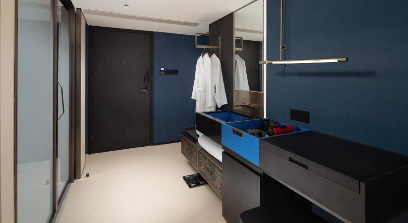 The Yun Collection Guangzhou Yong Qing Fang