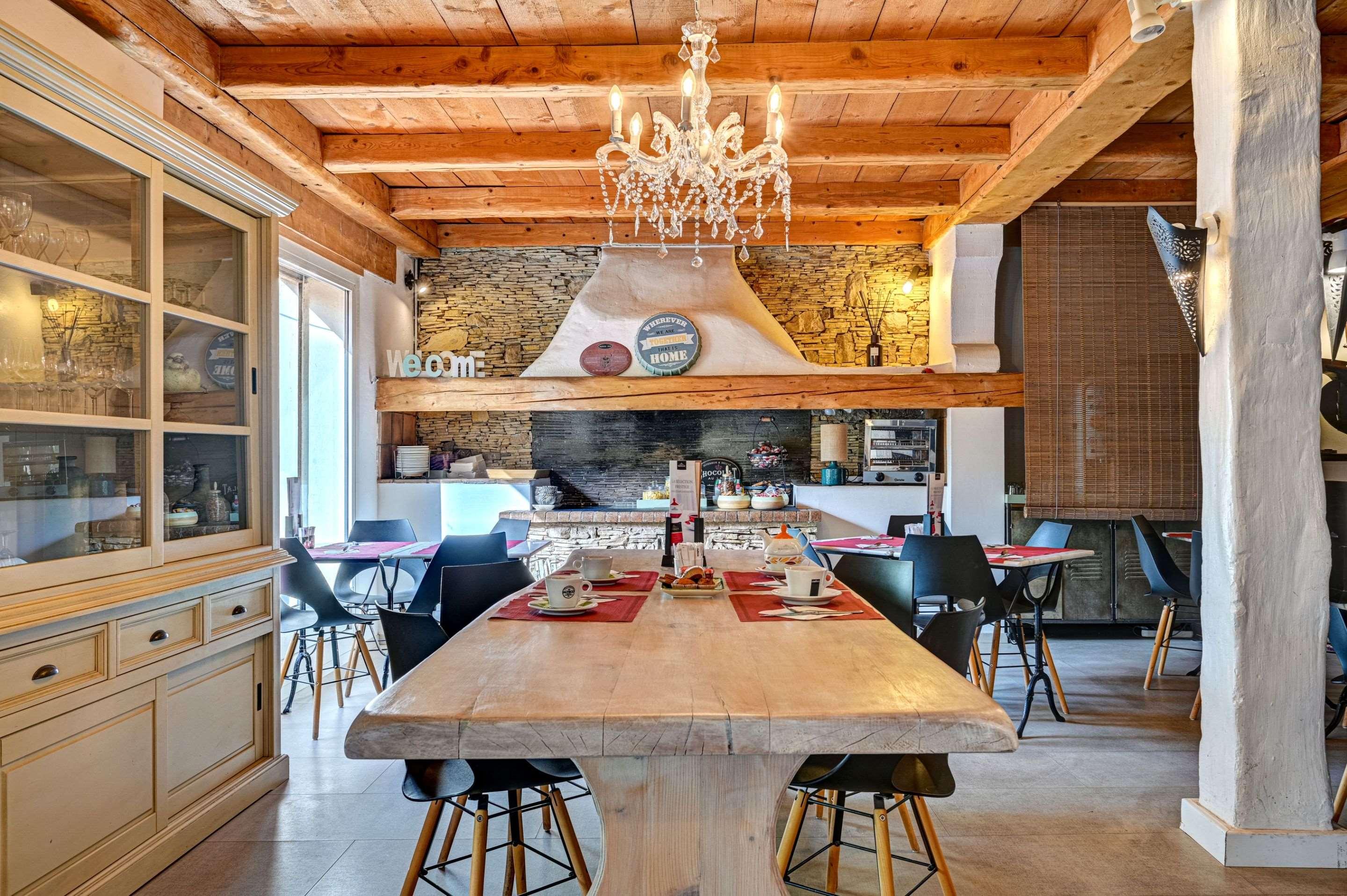 Le Provence Provence-Alpes-Côte d'Azur - Tweeling visuel 5/5 Le Provence Provence-Alpes-Côte d'Azur - Tweeling visuel 5/5