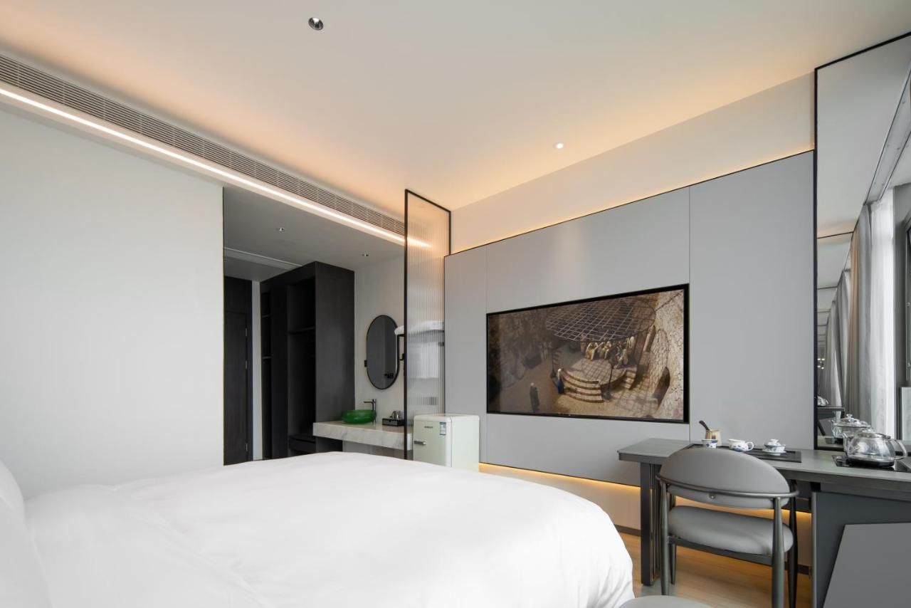 Rigel Hotel-Chongqing Jiefangbei Chaotianmen