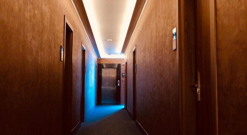 Hotel Tsereteli Palace