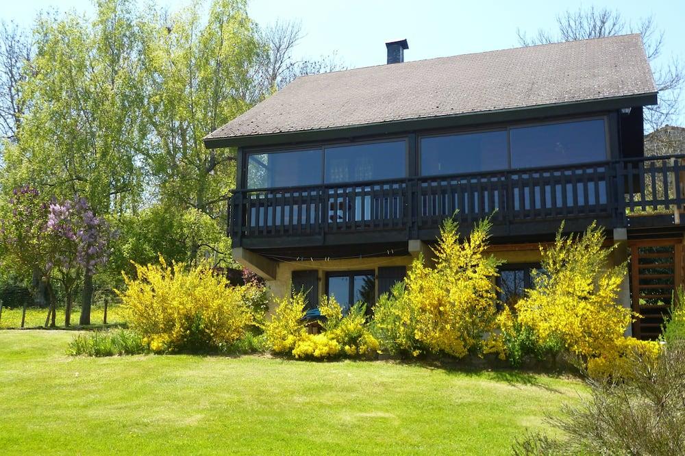 Aydat Chalet Mountain Volcano Park Auvergne - Aydat visuel 2/5 Aydat Chalet Mountain Volcano Park Auvergne - Aydat visuel 2/5