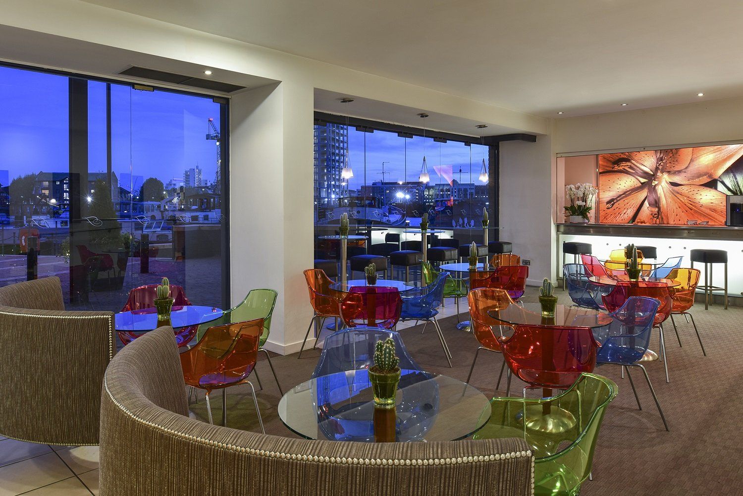 hotel fraser place canary wharf