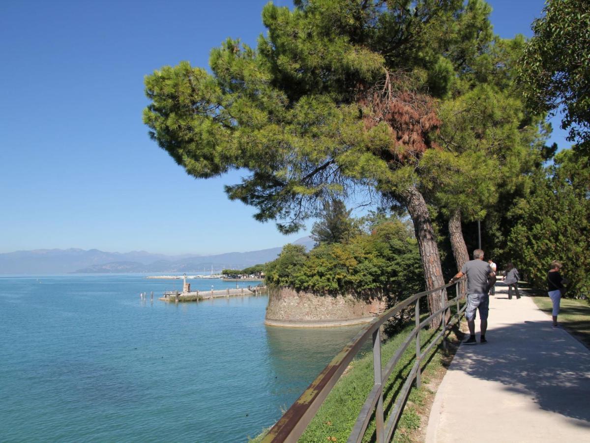 Holiday Home Camping Butterfly-1 by Interhome Lombardy - Peschiera del Garda visuel 4/5 Holiday Home Camping Butterfly-1 by Interhome Lombardy - Peschiera del Garda visuel 4/5