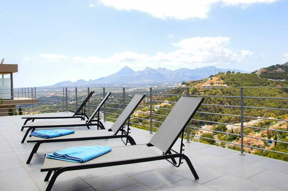 Wonderful private villa with A/C, WIFI, private pool, TV, terrace, panoramic view and parking Costa Blanca - Altea visuel 1/5 Wonderful private villa with A/C, WIFI, private pool, TV, terrace, panoramic view and parking Costa Blanca - Altea visuel 1/5
