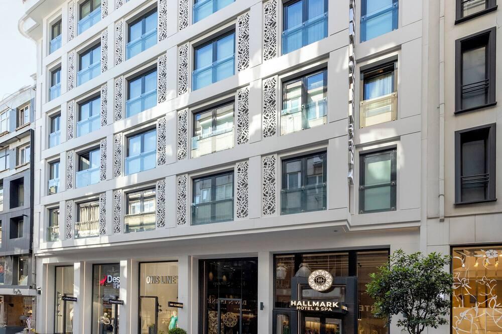 Hallmark Hotel & Spa Istanbul