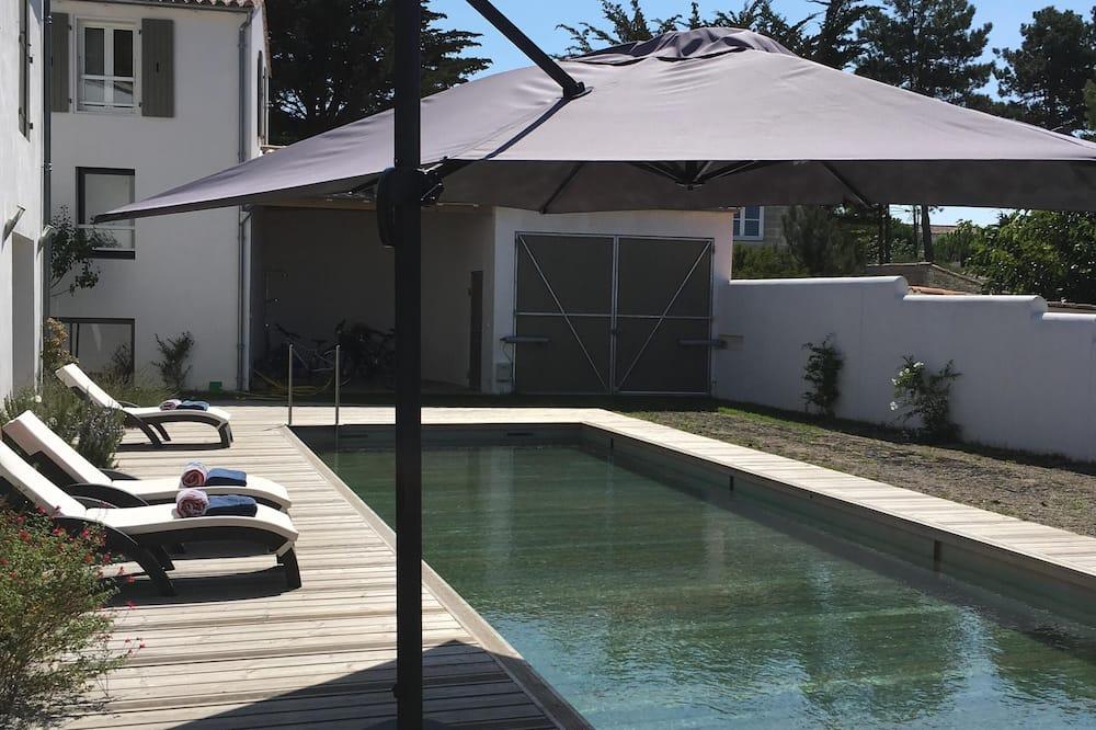 Spacious contemporary villa, bright and quiet, for large families Poitou-Charentes - Rivedoux-Plage visuel 2/5