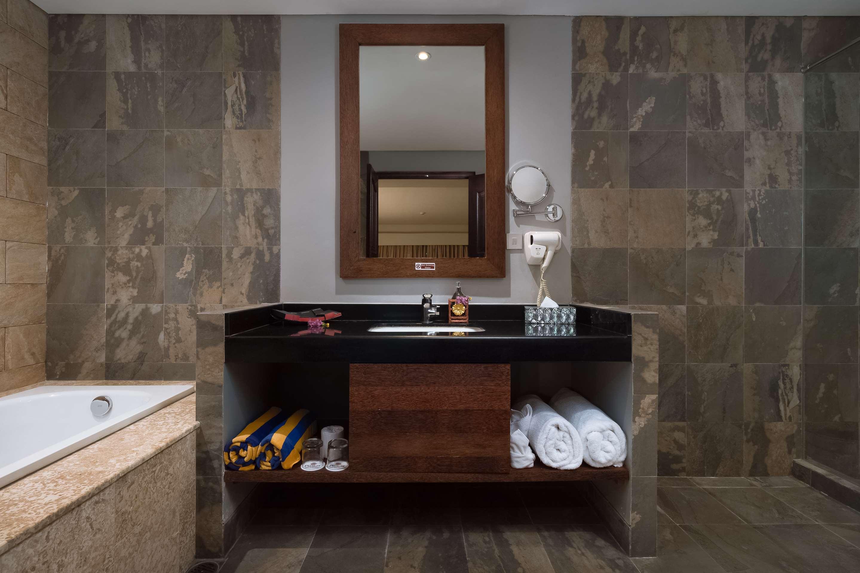 ice-90763-72254916_3XL-040358 Best Western Premier Agung Resort Ubud