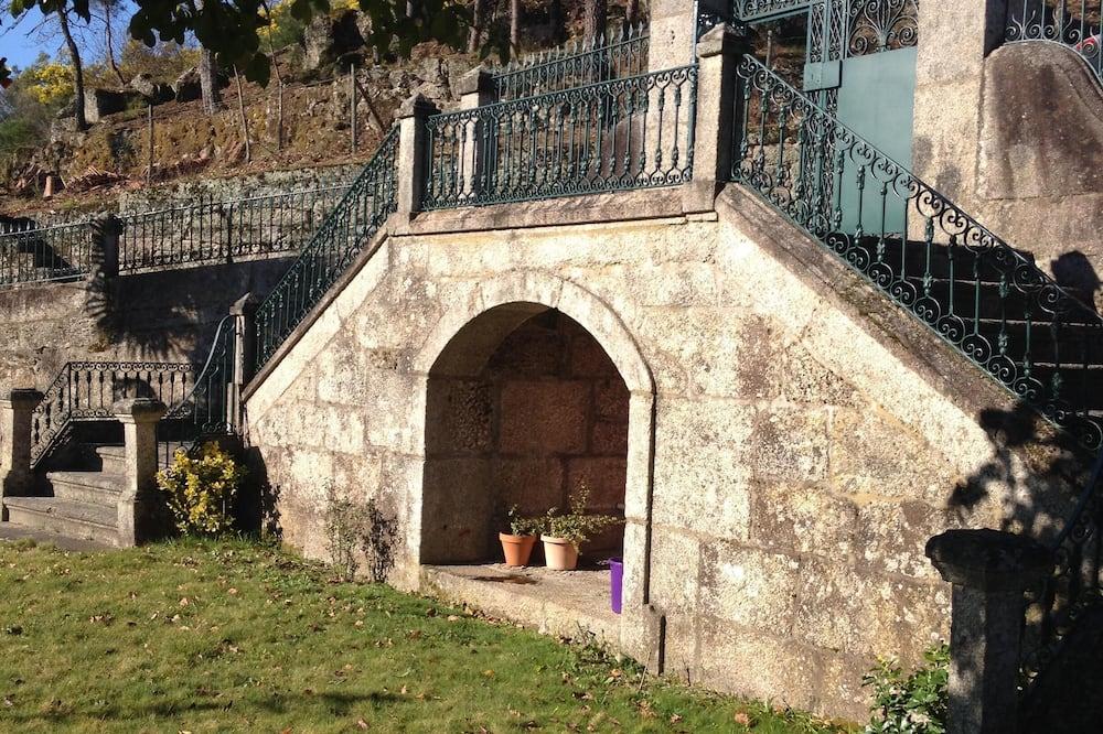 Vila Franca House, Former Mother House Of The Centenary Quinta De Vila Franca Noorden - Cabeceiras de Basto visuel 4/5 Vila Franca House, Former Mother House Of The Centenary Quinta De Vila Franca Noorden - Cabeceiras de Basto visuel 4/5