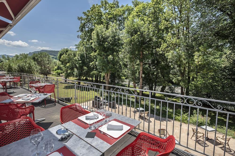 Hôtel Restaurant Les 2 Rives Logis - Languedoc-Roussillon - Banassac visuel 1/5 Hôtel Restaurant Les 2 Rives Logis - Languedoc-Roussillon - Banassac visuel 1/5