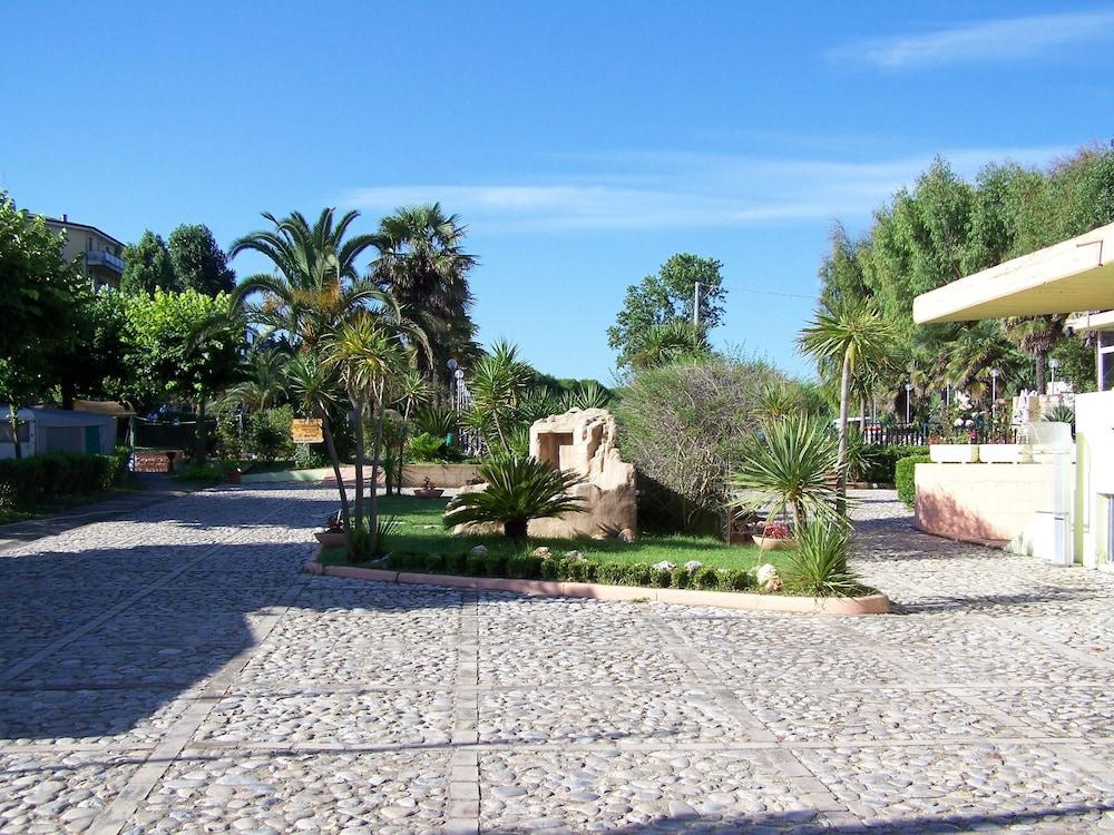 Villaggio Camping Costa d'Argento Abruzzo - San Vito Chietino visuel 4/5 Villaggio Camping Costa d'Argento Abruzzo - San Vito Chietino visuel 4/5
