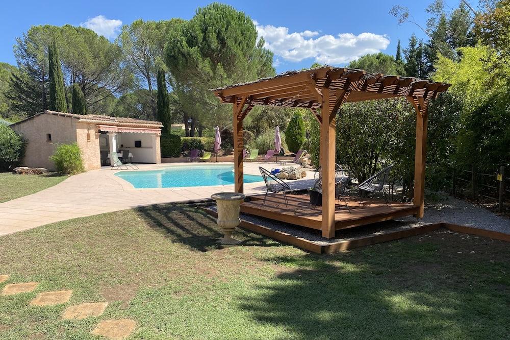 Delightful 4 Bedroom Villa With Private Heated Pool And Air Conditioning Provence-Alpes-Côte d'Azur - Vidauban visuel 2/5 Delightful 4 Bedroom Villa With Private Heated Pool And Air Conditioning Provence-Alpes-Côte d'Azur - Vidauban visuel 2/5