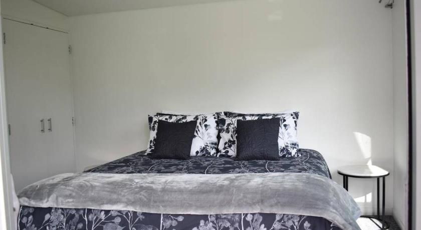 The Lakes - Kai Iwi Lakes Exclusive Retreat