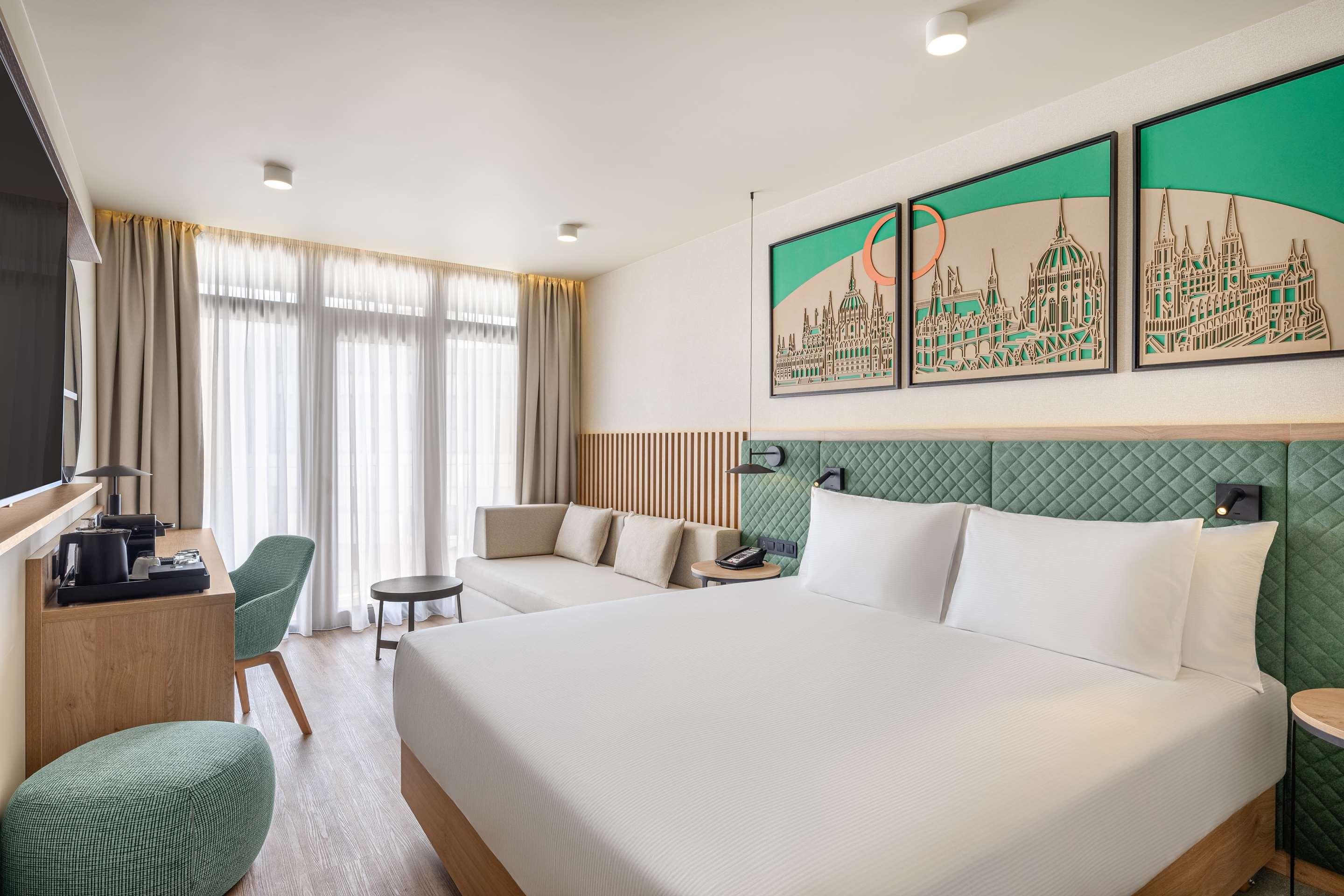 ice-1070826323-121760923-328205 Hilton Garden Inn Debrecen City Center