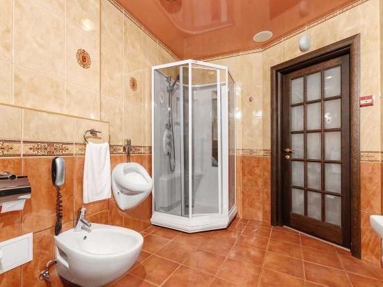 Old Estate Hotel & Spa