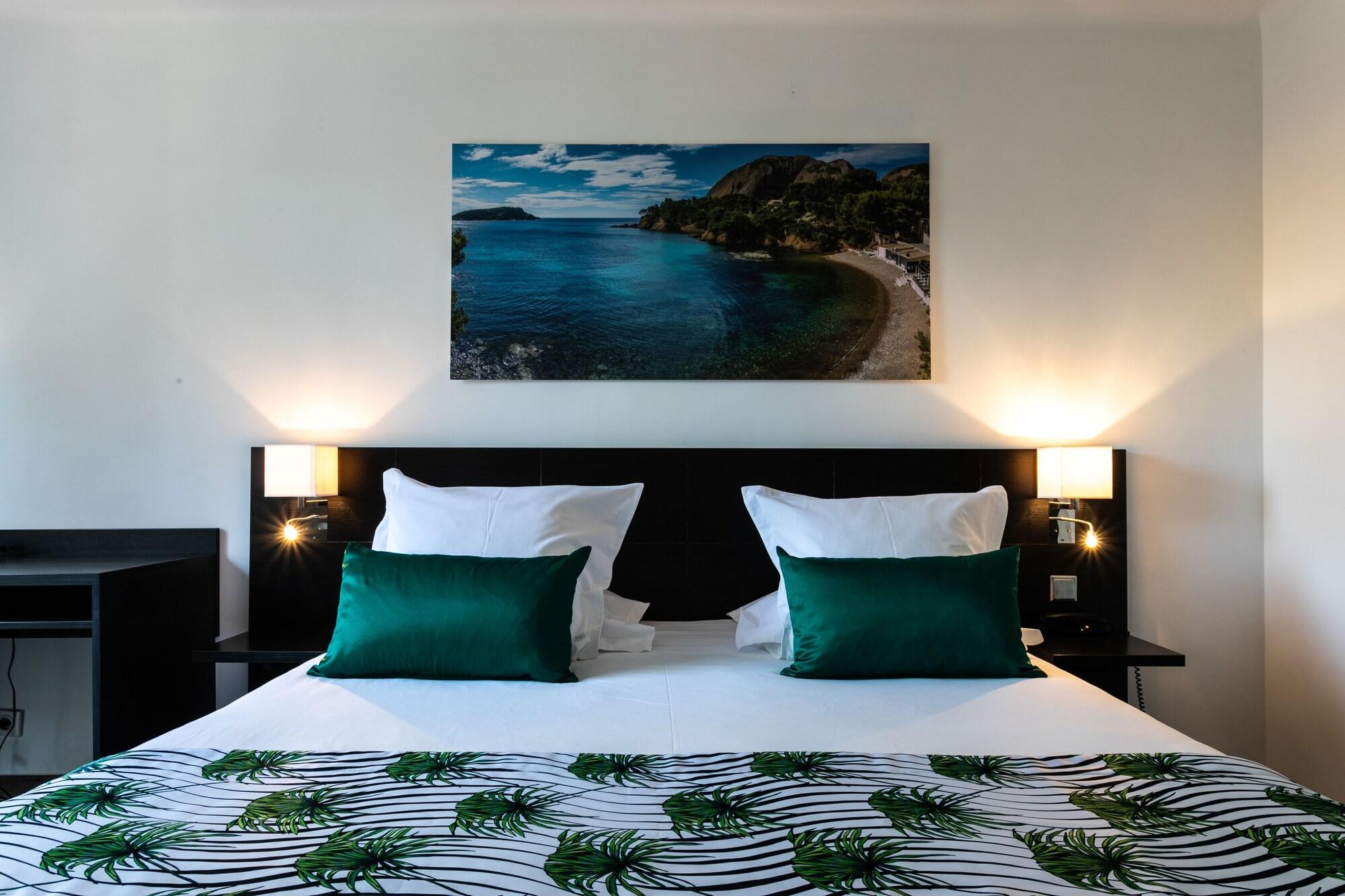 Hôtel Corniche du Liouquet Provence-Alpes-Côte d'Azur - La Ciotat visuel 5/5 Hôtel Corniche du Liouquet Provence-Alpes-Côte d'Azur - La Ciotat visuel 5/5