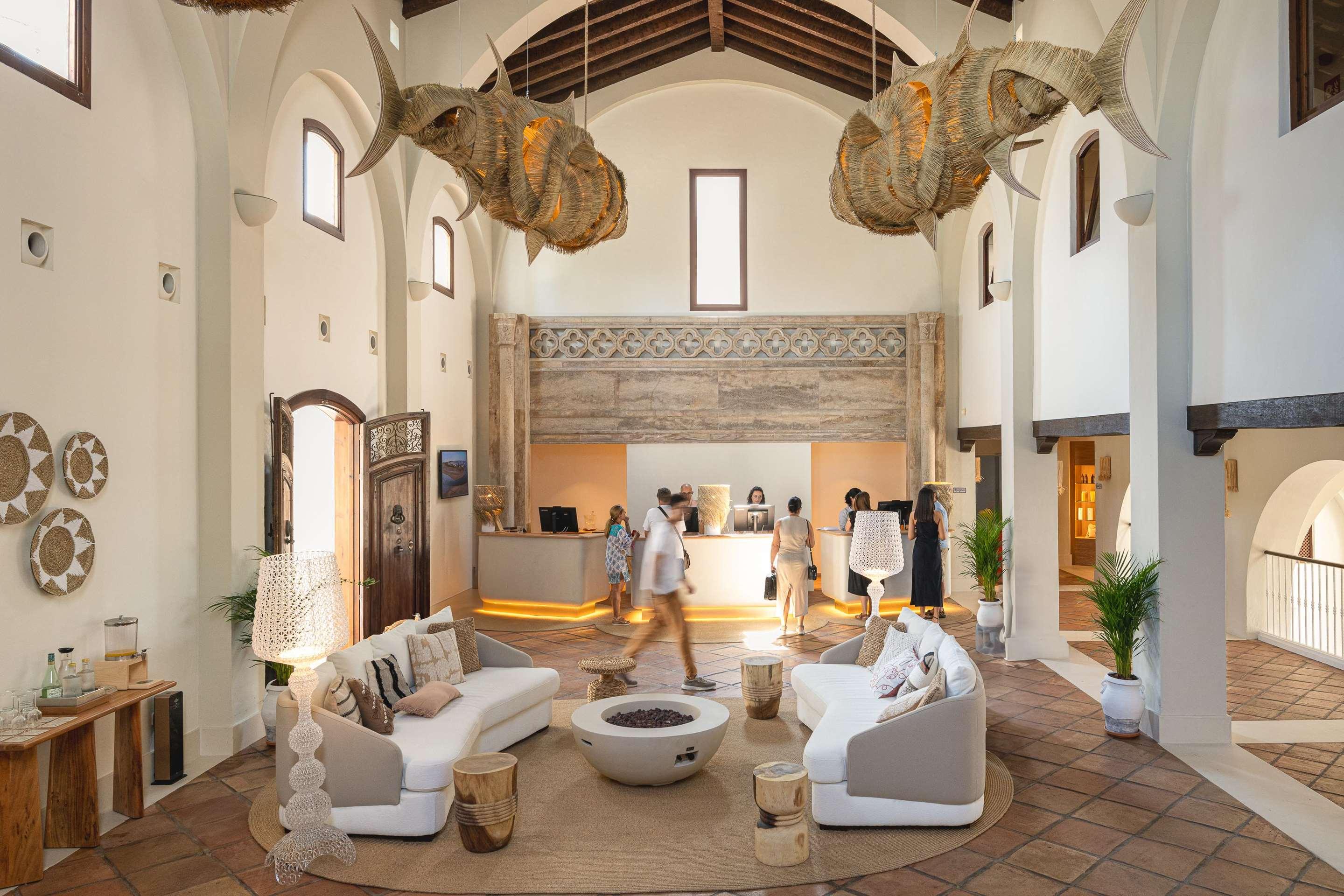 ice-1070823493-b96753-356920 Daia Slow Beach Hotel Conil