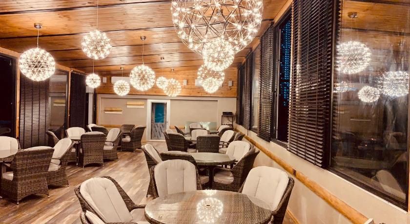 Hotel Tsereteli Palace