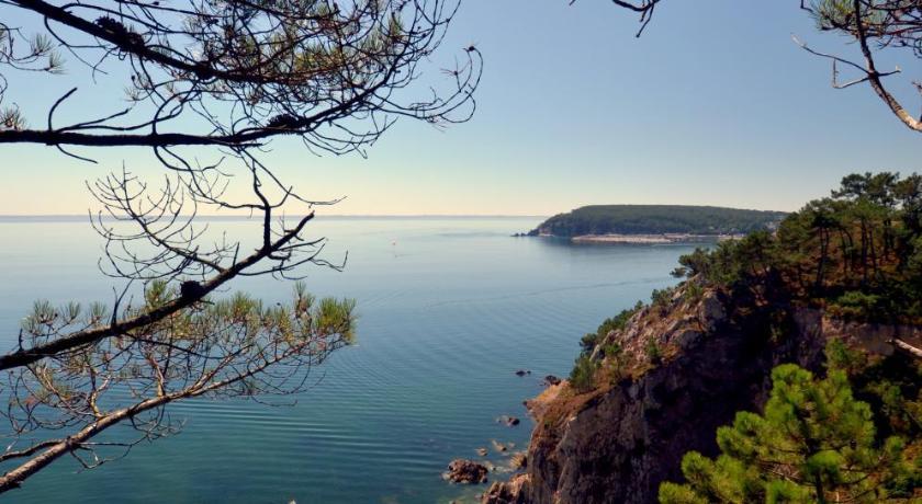 Gite de la Baie Morgat - Bretagne - Crozon visuel 4/5 Gite de la Baie Morgat - Bretagne - Crozon visuel 4/5