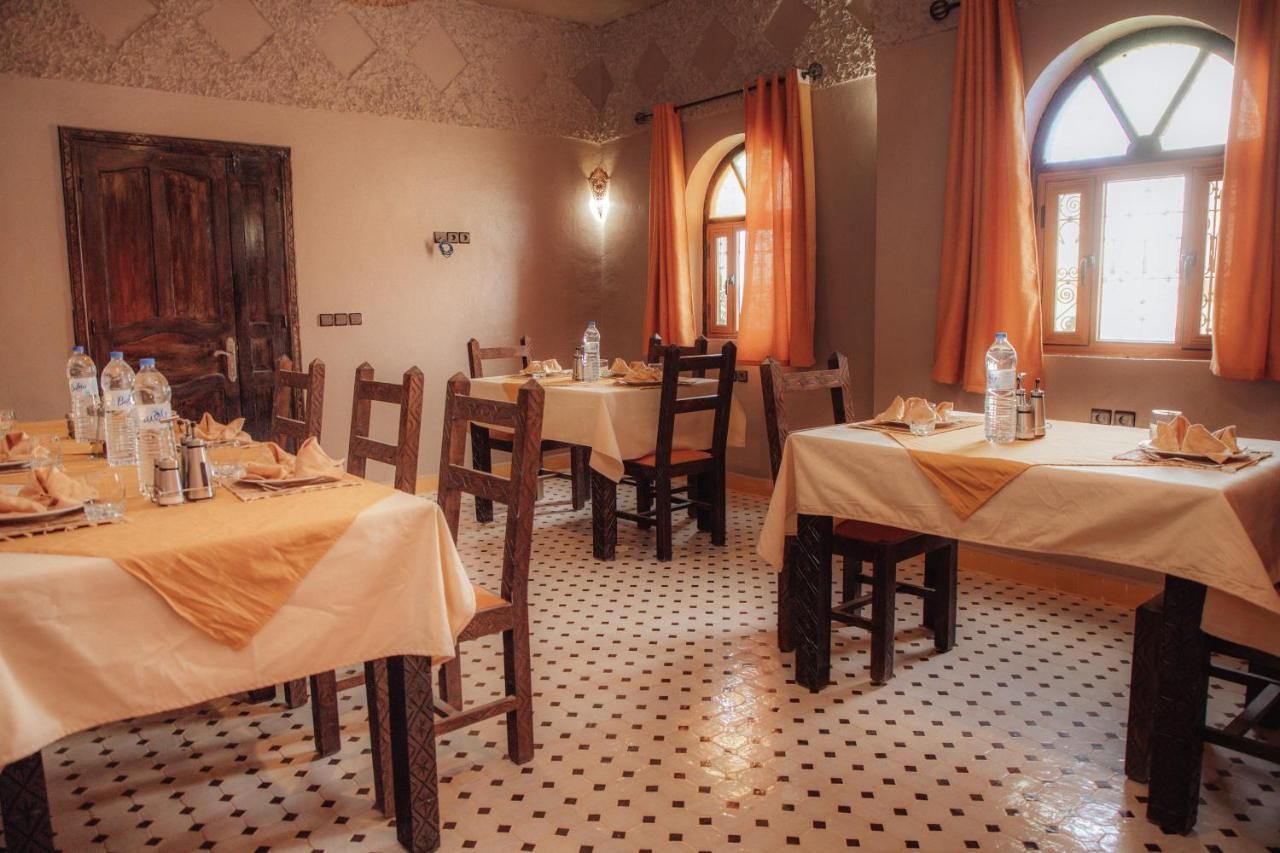 Traditional Riad Merzouga Dunes