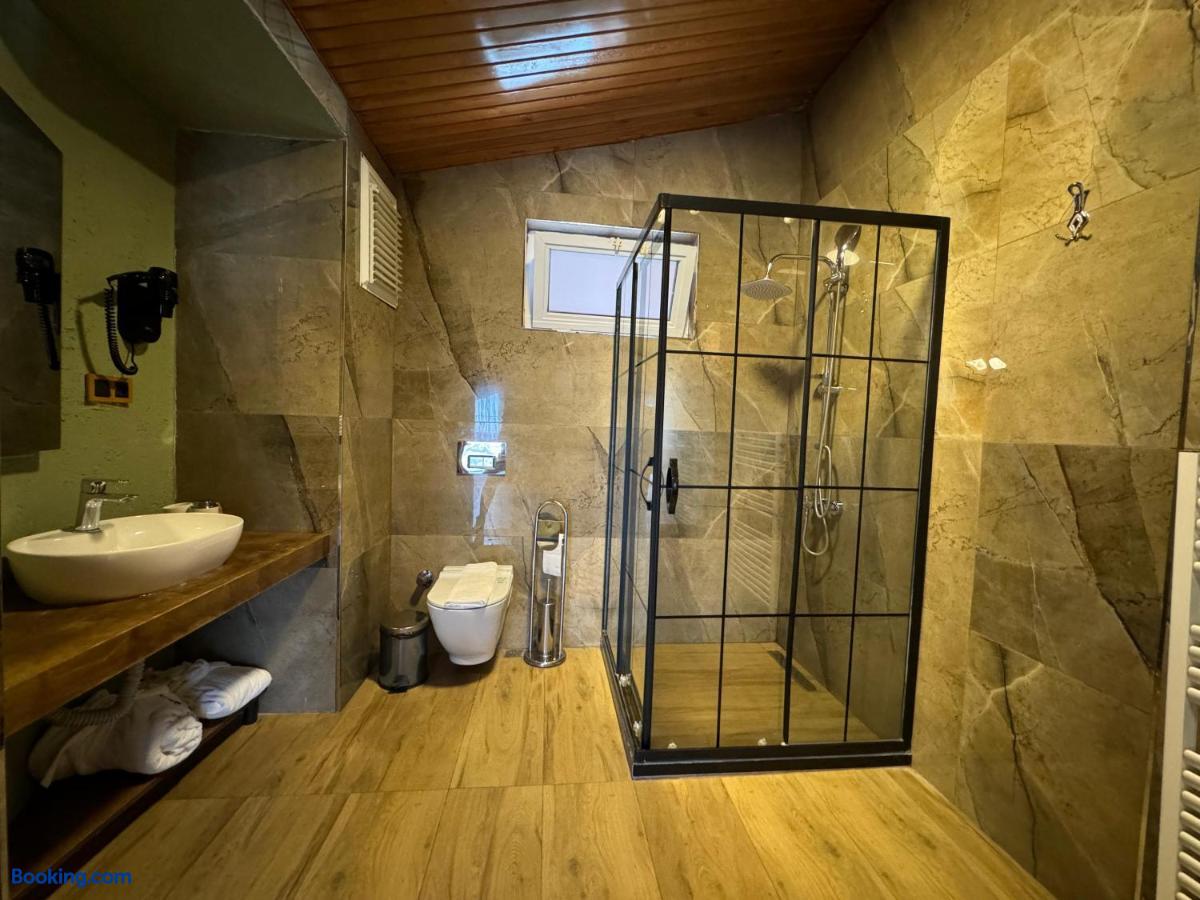 booking-1071604422-551994704-287216 Treekos Suite Hotel Istanbul Airport