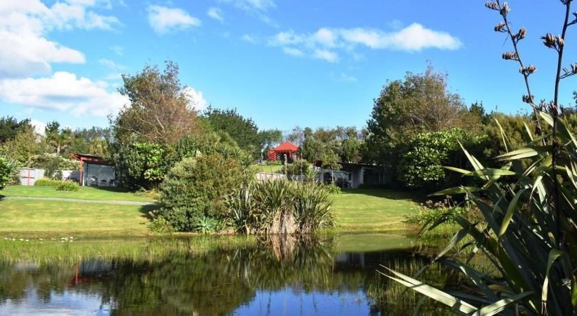 The Lakes - Kai Iwi Lakes Exclusive Retreat