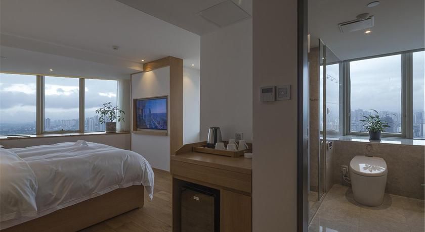 Bai Yun Qin She Boutique