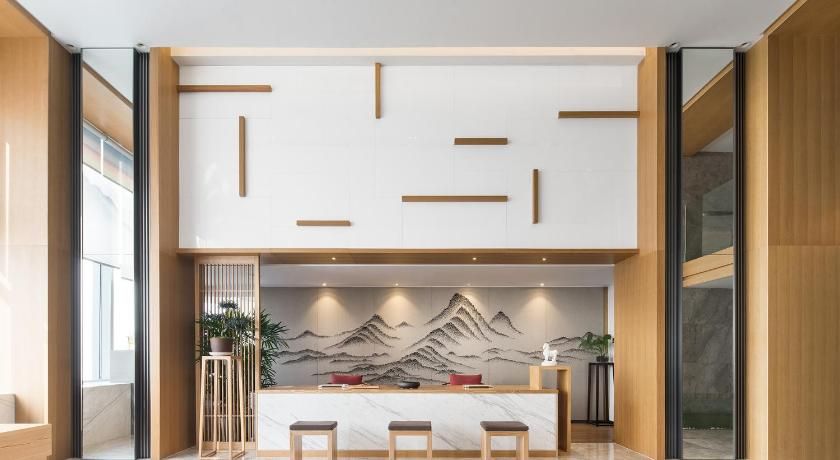 Bai Yun Qin She Boutique