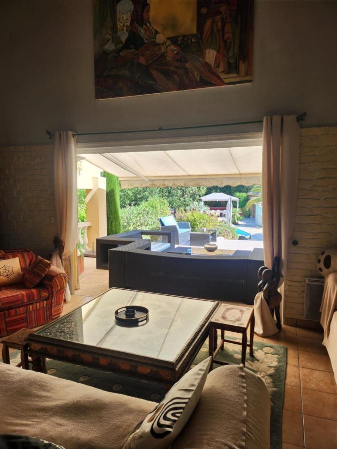Demeure raffinée et exceptionnelle dans un cadre de vacances idéal à l'ombre des pins parasols Provence-Alpes-Côte d'Azur - Plan-de-la-Tour visuel 2/5 Demeure raffinée et exceptionnelle dans un cadre de vacances idéal à l'ombre des pins parasols Provence-Alpes-Côte d'Azur - Plan-de-la-Tour visuel 2/5