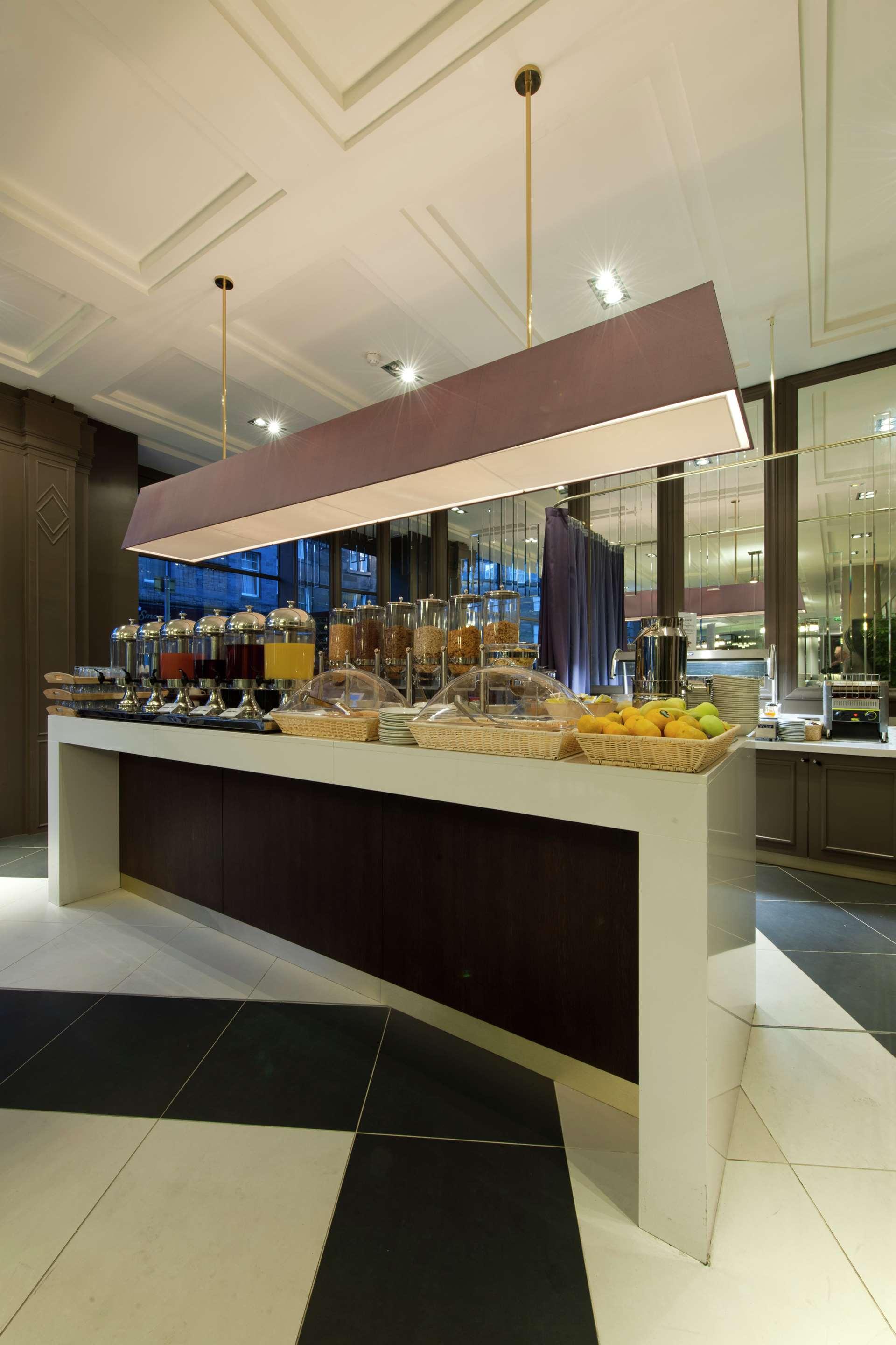 Doubletree By Hilton Edinburgh City Centre