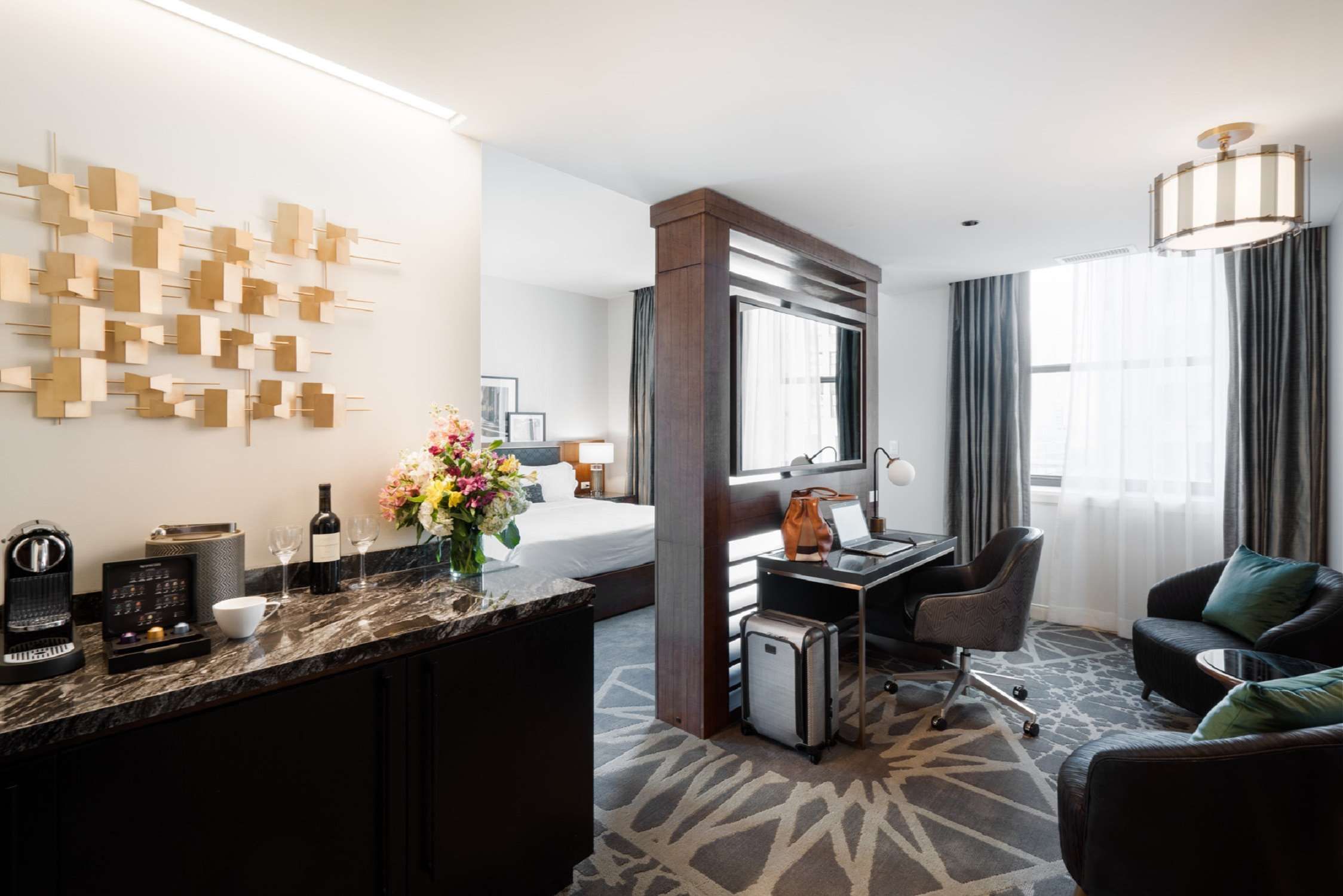 LondonHouse Chicago, Curio Collection by Hilton